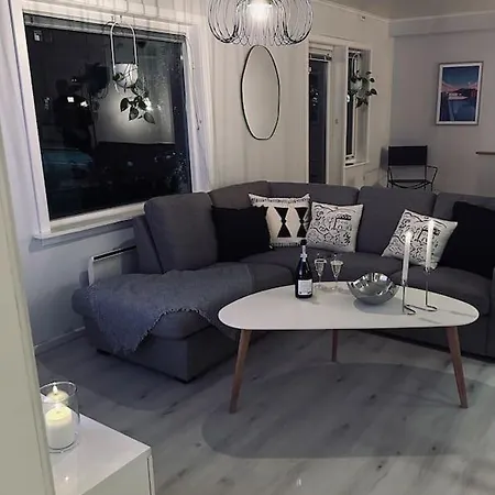 Leilighet Center - 2 Bedrooms - Ev-plug